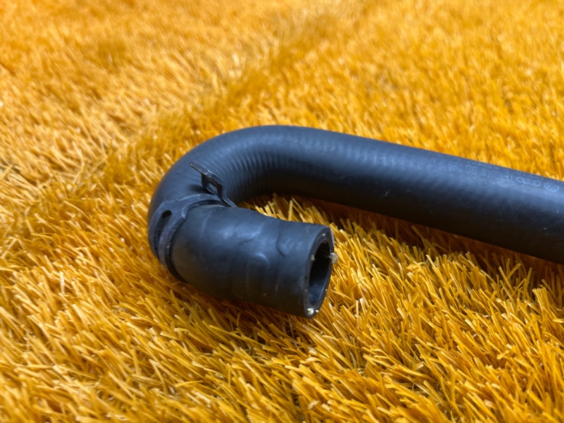 Патрубок системы охлаждения, 1000 рублей, Красноярск