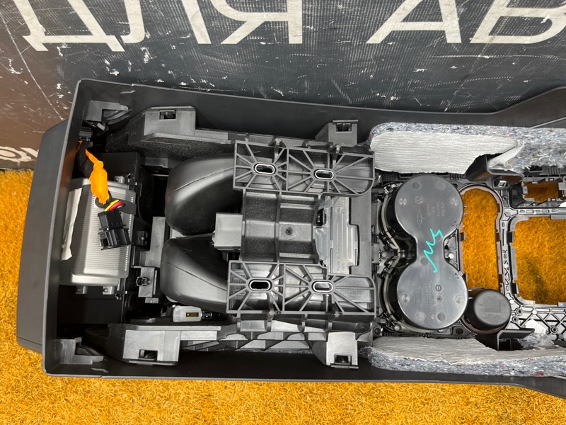 центральная консоль, 5000 рублей, Красноярск