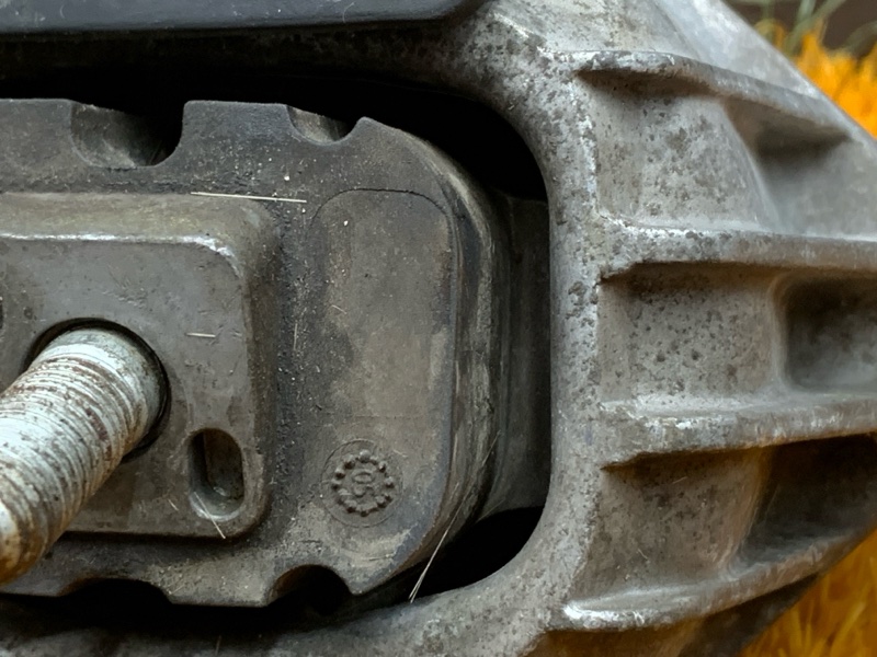 подушка двигателя, 1000 рублей, Красноярск