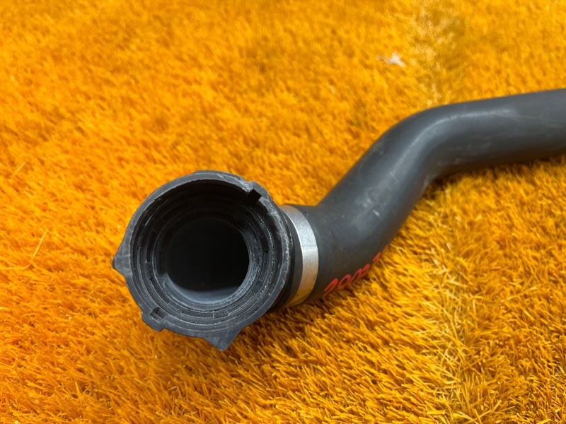 Патрубок радиатора нижний, 2500 рублей, Красноярск