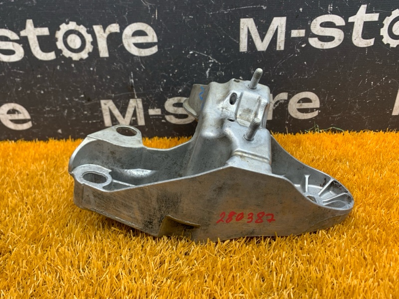 Кронштейн подушки двигателя, 1000 рублей, Красноярск