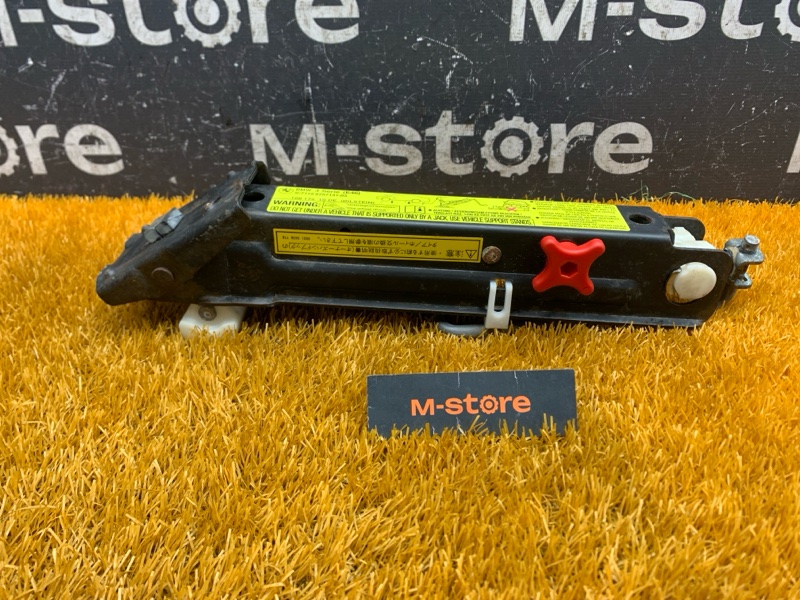 домкрат, 3000 рублей, Красноярск