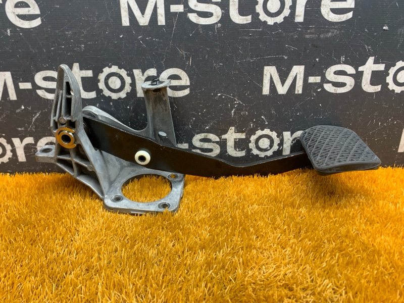 педаль тормоза, 350 рублей, Красноярск