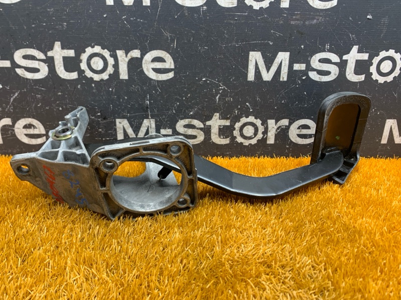 педаль тормоза, 350 рублей, Красноярск