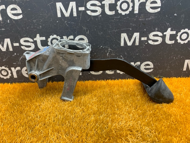 педаль тормоза, 350 рублей, Красноярск