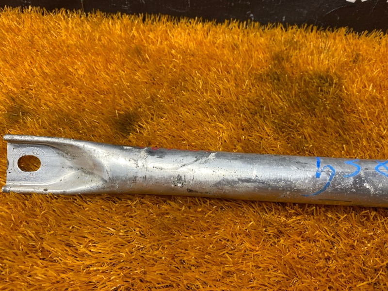 Распорка кузова, 500 рублей, Красноярск