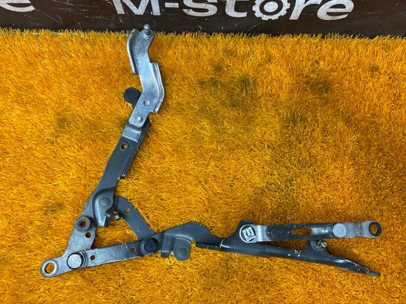 петля капота, 2000 рублей, Красноярск