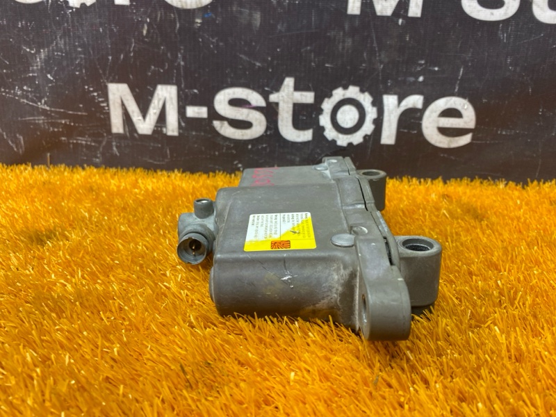 Пиропатрон петли капота, 3500 рублей, Красноярск