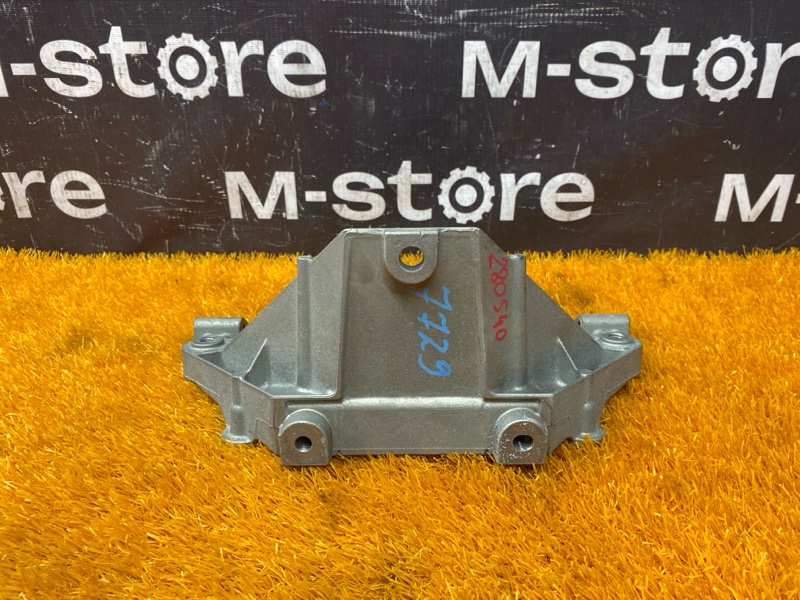 Кронштейн трапеции стеклоочистителя, 300 рублей, Красноярск