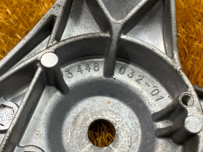 кронштейн редуктора, 1000 рублей, Красноярск