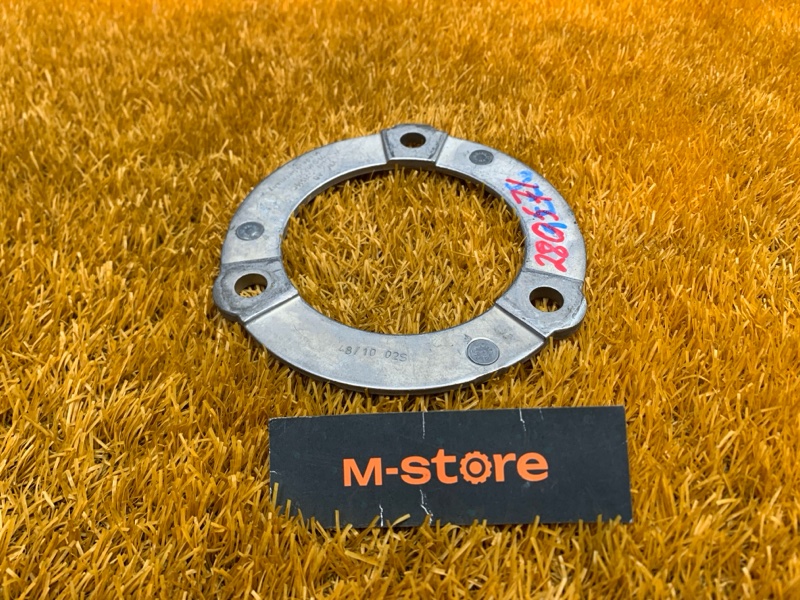 Кронштейн стойки подвески, 300 рублей, Красноярск