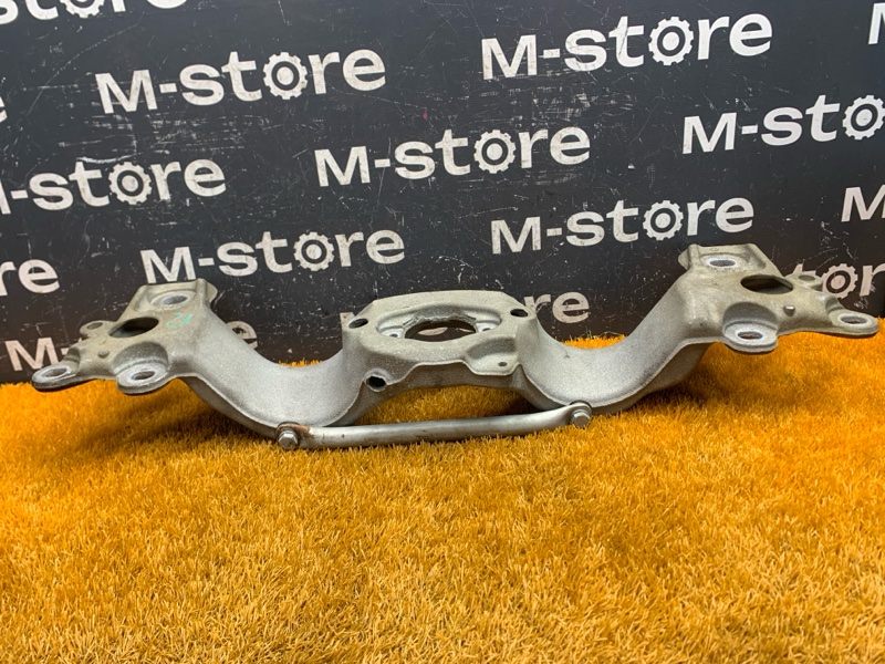 Кронштейн КПП, 2000 рублей, Красноярск