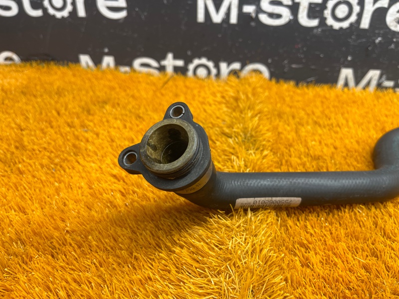 Патрубок системы охлаждения, 1300 рублей, Красноярск