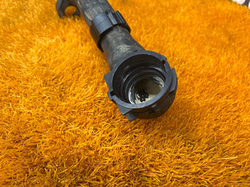 Патрубок радиатора нижний, 1000 рублей, Красноярск