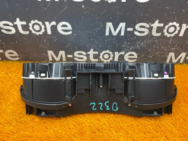 щиток приборов, 2000 рублей, Красноярск