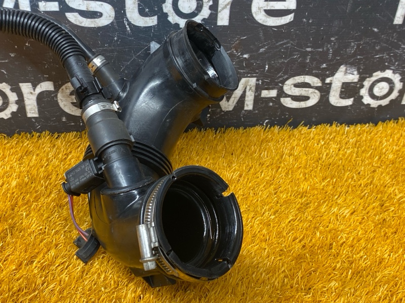 патрубок воздушного фильтра, 9000 рублей, Красноярск