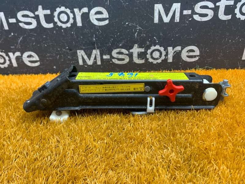 домкрат, 3000 рублей, Красноярск