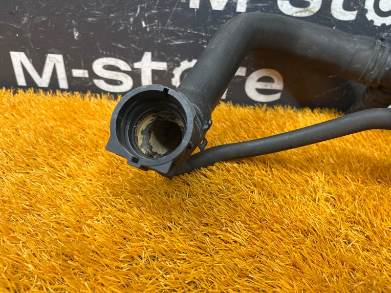 Патрубок радиатора верхний, 3200 рублей, Красноярск