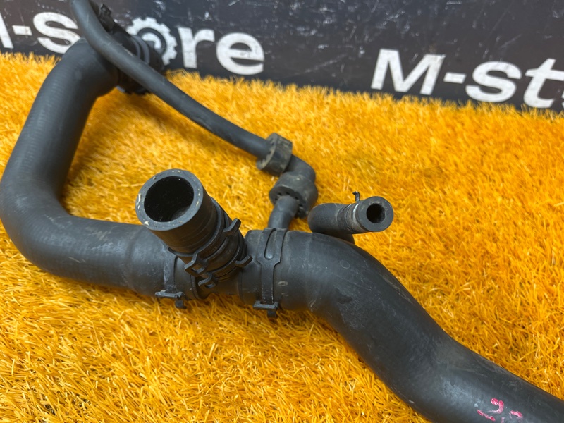 Патрубок радиатора верхний, 3200 рублей, Красноярск