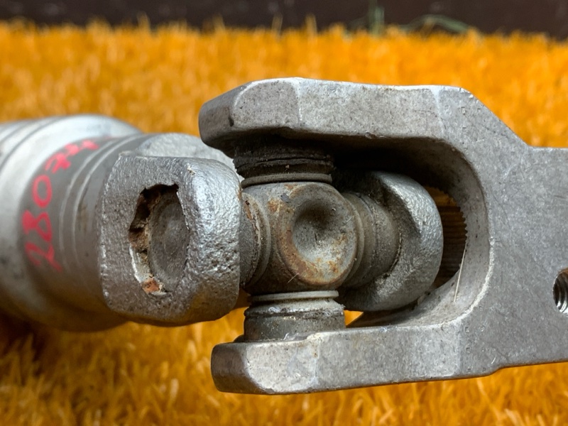 Карданчик рулевой, 1000 рублей, Красноярск