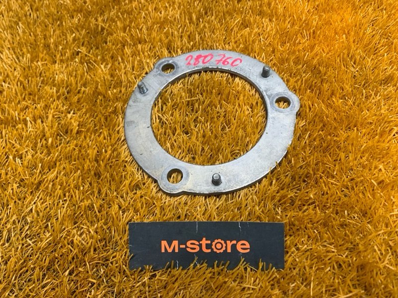 Кронштейн стойки подвески, 300 рублей, Красноярск