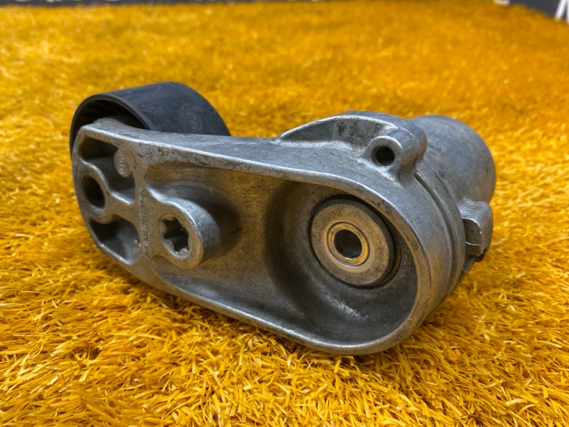 Натяжитель приводного ремня, 2000 рублей, Красноярск