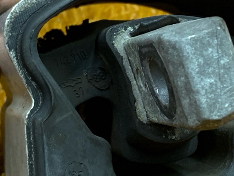 подушка кпп, 1000 рублей, Красноярск