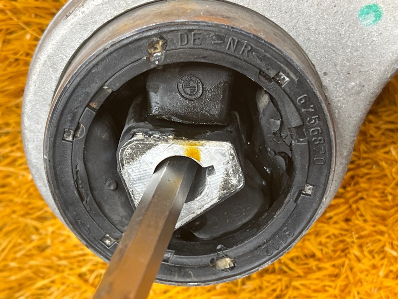 Рычаг подвески нижний, 2000 рублей, Красноярск