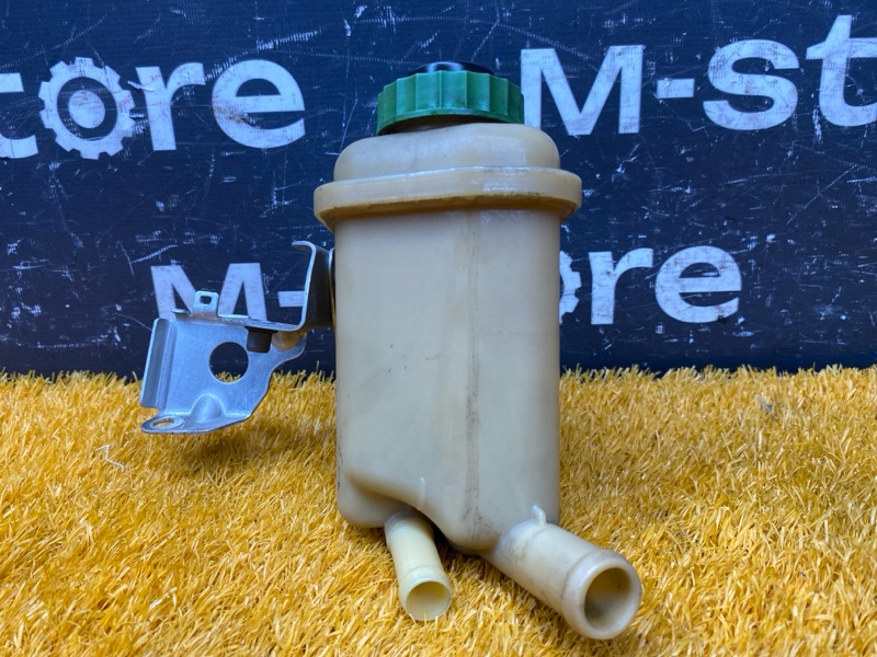 бачок гидроусилителя, 500 рублей, Красноярск