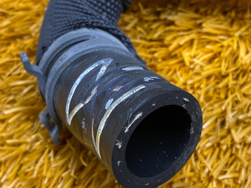 Патрубок системы охлаждения, 500 рублей, Красноярск