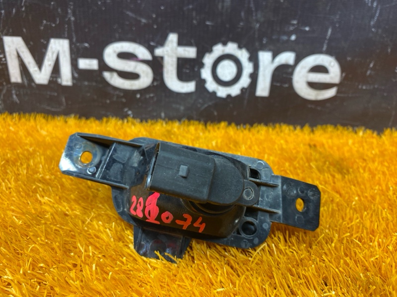 фонарь заднего хода, 1000 рублей, Красноярск