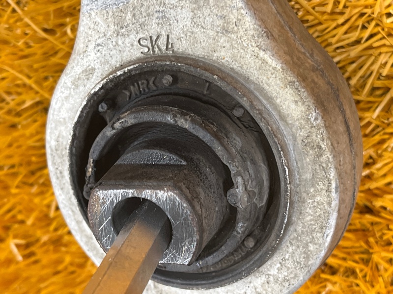 Рычаг подвески нижний, 1500 рублей, Красноярск