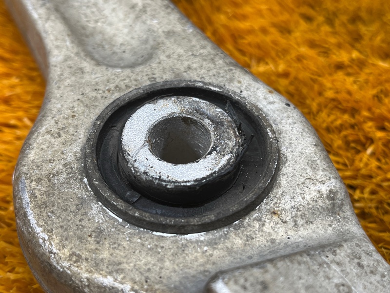 Рычаг подвески нижний, 1500 рублей, Красноярск