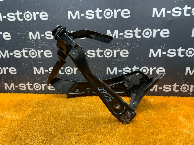 кронштейн фары, 5500 рублей, Красноярск