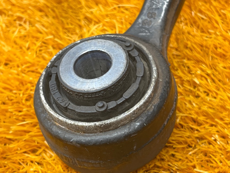 Рычаг подвески верхний, 1000 рублей, Красноярск