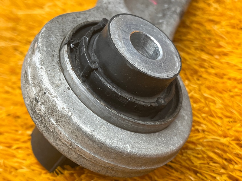 Рычаг подвески верхний, 700 рублей, Красноярск