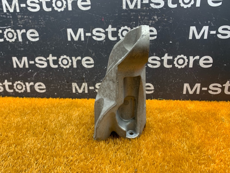 Кронштейн подушки двигателя, 900 рублей, Красноярск