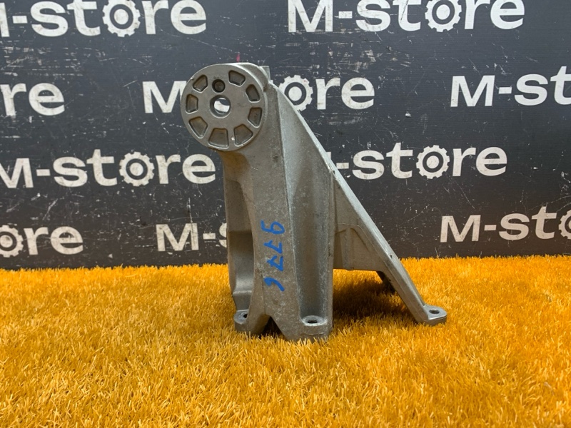 Кронштейн подушки двигателя, 900 рублей, Красноярск