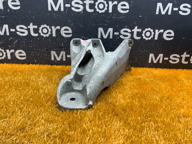 Кронштейн подушки двигателя, 900 рублей, Красноярск