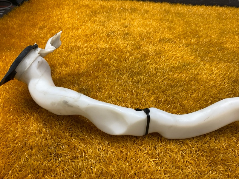 Горловина бачка омывателя, 300 рублей, Красноярск