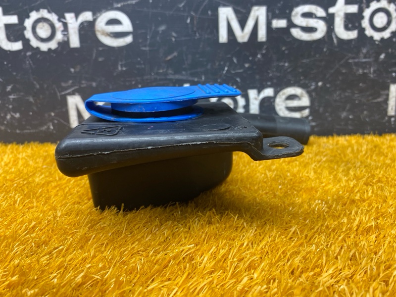 Горловина бачка омывателя, 200 рублей, Красноярск