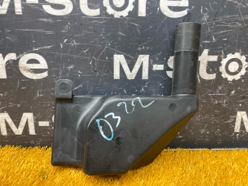 Горловина бачка омывателя, 200 рублей, Красноярск