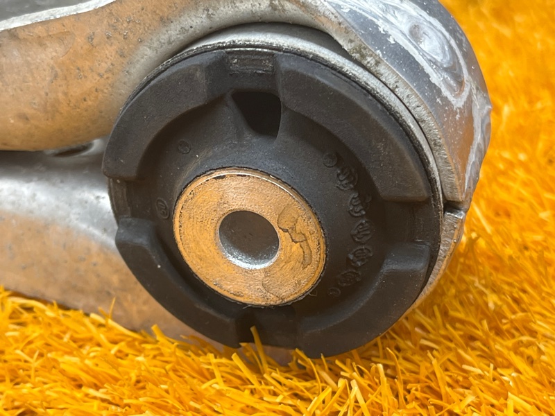 Рычаг подвески верхний, 900 рублей, Красноярск