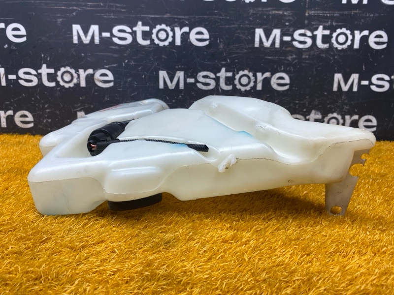 Бачок омывателя, 1000 рублей, Красноярск