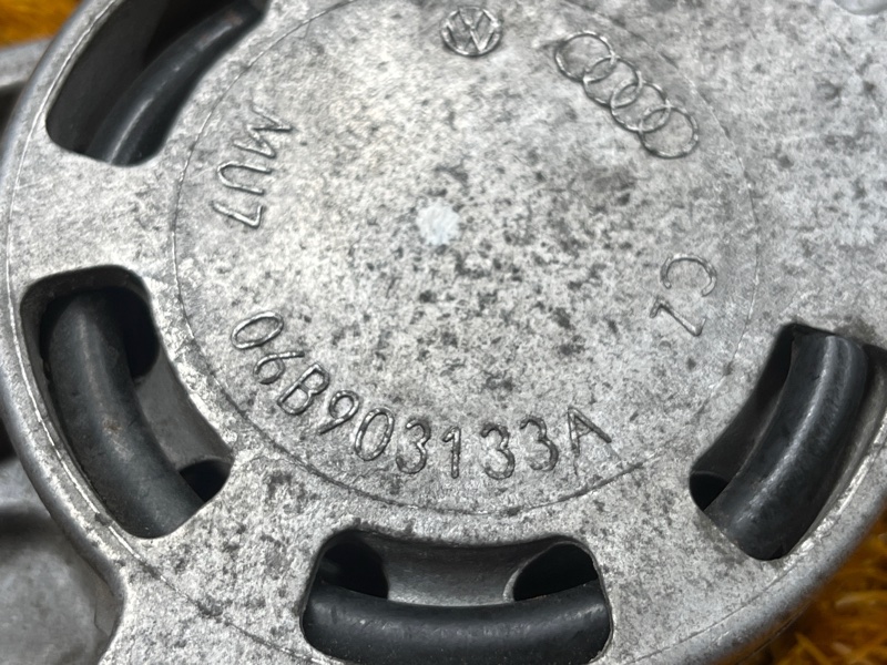 Натяжитель приводного ремня, 2000 рублей, Красноярск