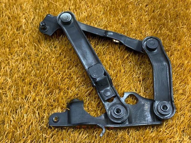 петля капота, 500 рублей, Красноярск