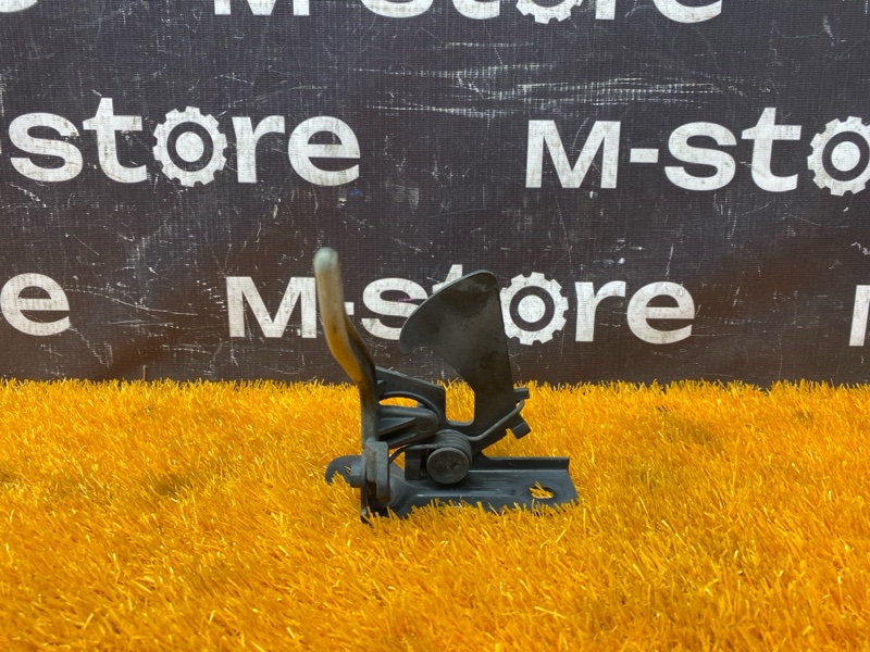 замок капота, 5000 рублей, Красноярск