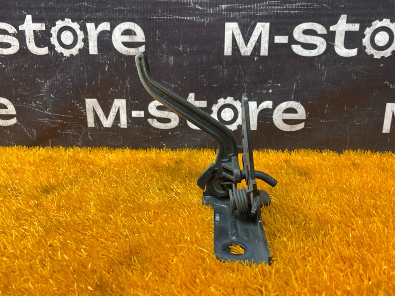 замок капота, 5000 рублей, Красноярск