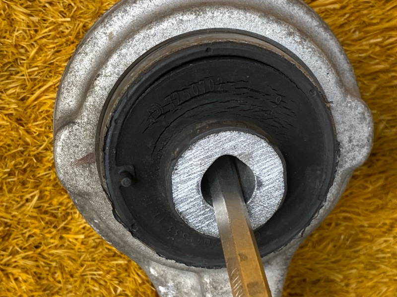 Рычаг подвески верхний, 1500 рублей, Красноярск