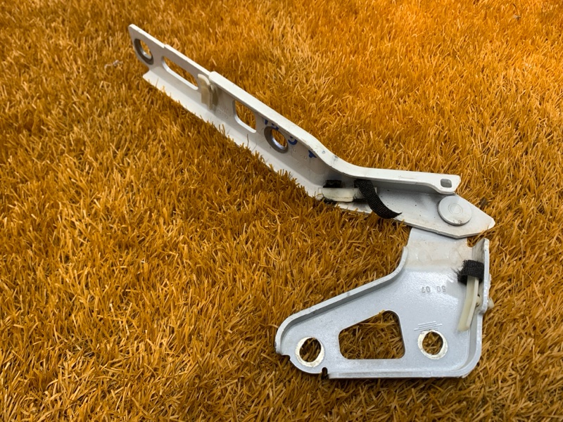 петля капота, 1500 рублей, Красноярск